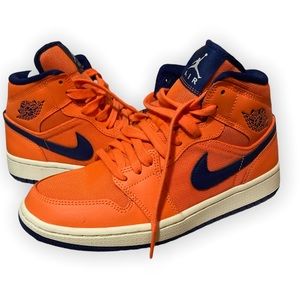 Wmns air jordan 1 mid size 7.5